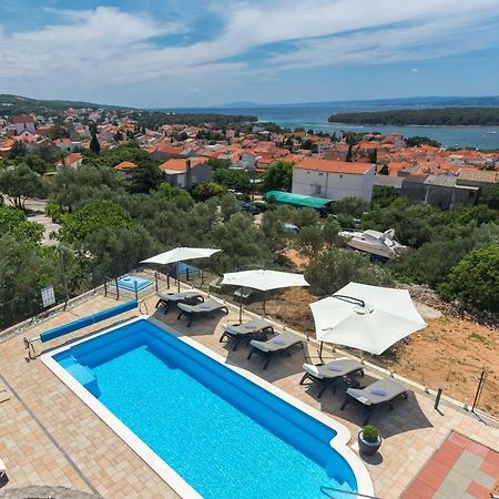 Villa Diana Пунат Екстериор снимка